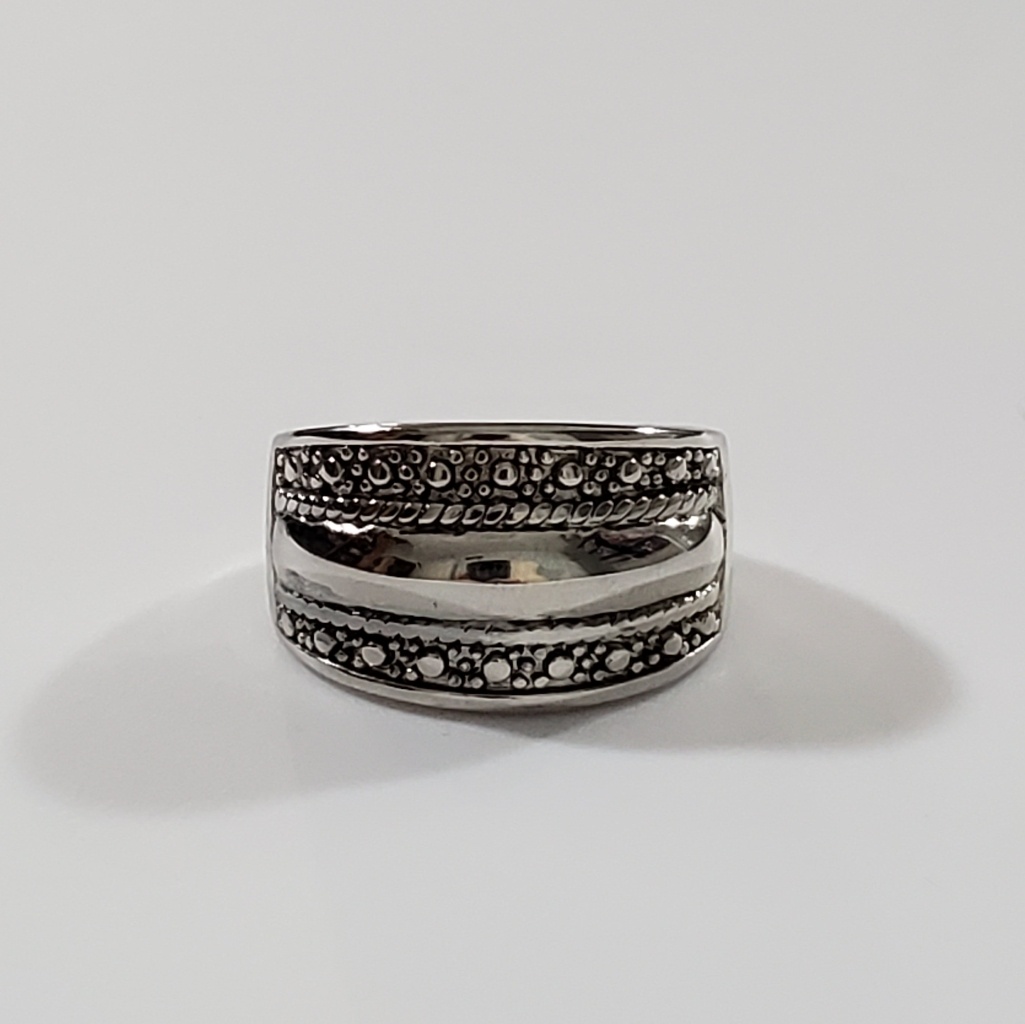 Silver Dotted Ring
